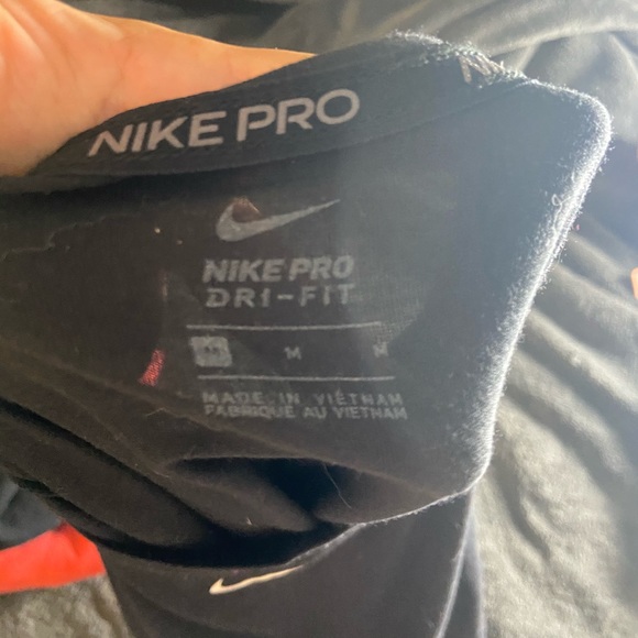 Nike cropped t shirt - Picture 4 of 4